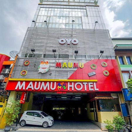 Maumu Hotel & Lounge Surabaya Exterior photo