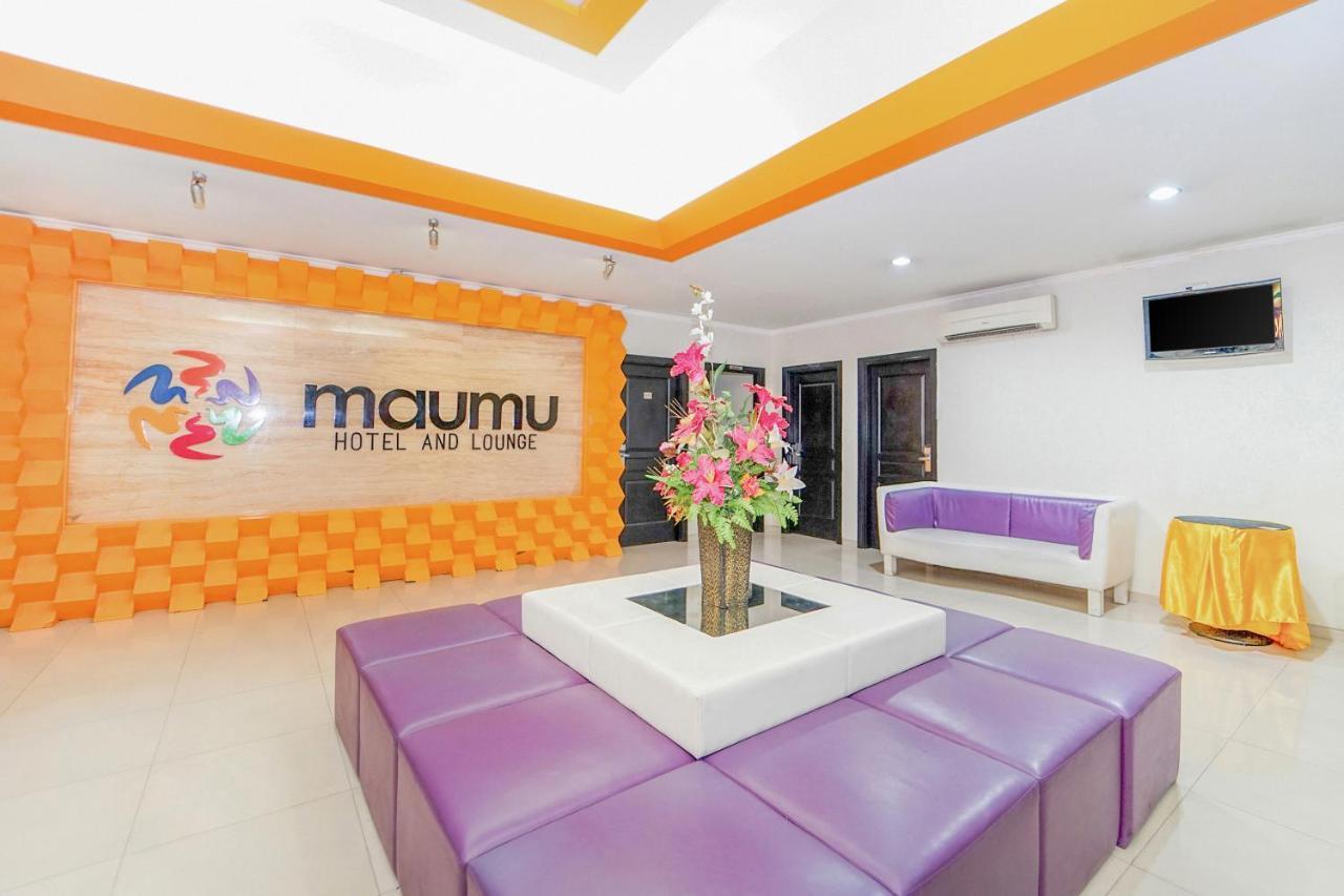 Maumu Hotel & Lounge Surabaya Exterior photo